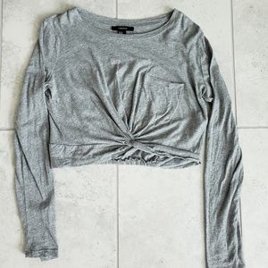 Long sleeve crop top